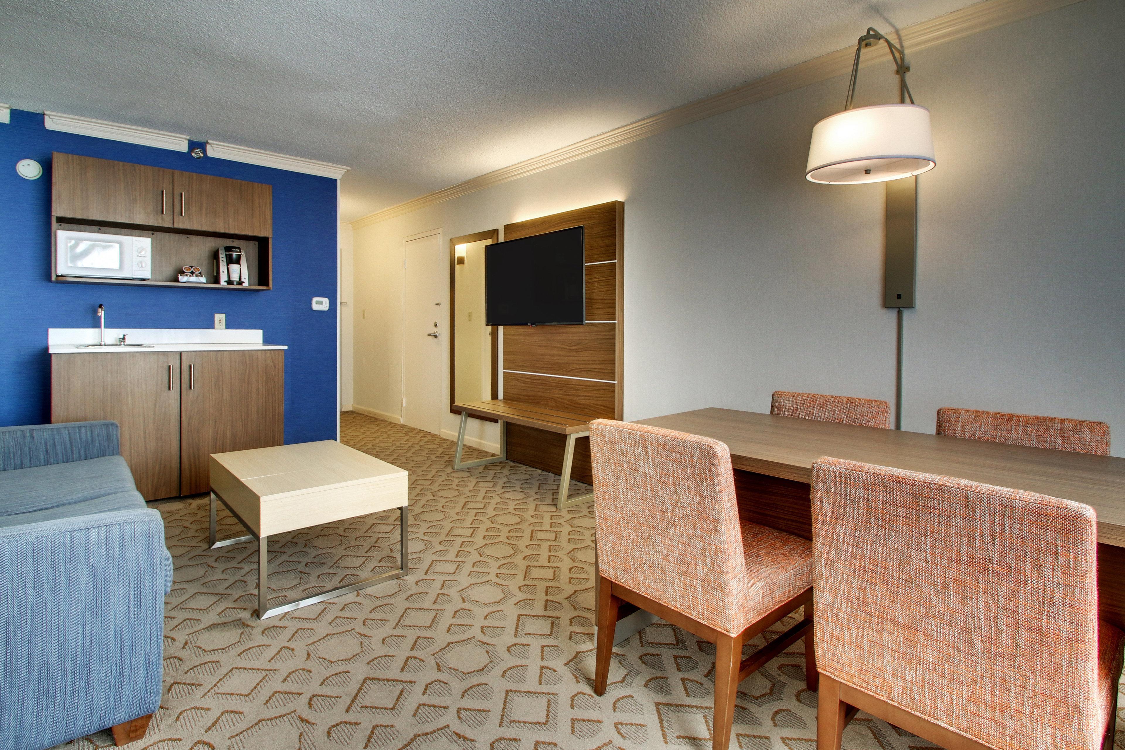 Holiday Inn Express Poughkeepsie By Ihg Exterior foto